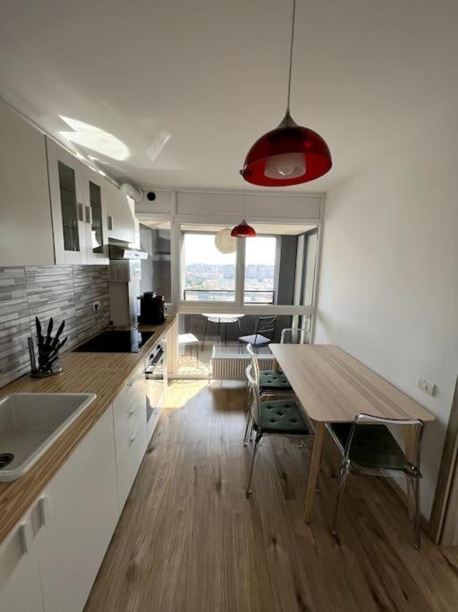 Apartment Teodor Brasov Bagian luar foto